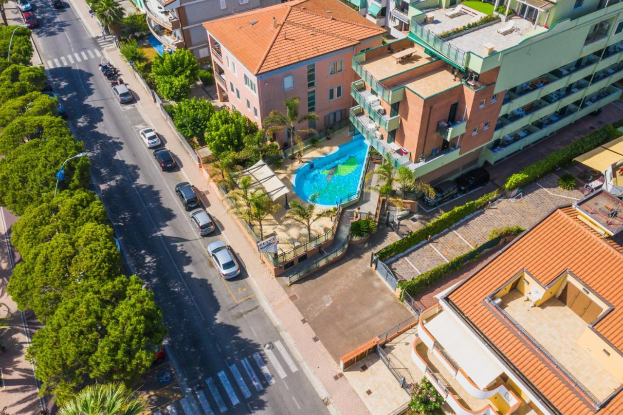 Residence Playa Tortoreto Εξωτερικό φωτογραφία