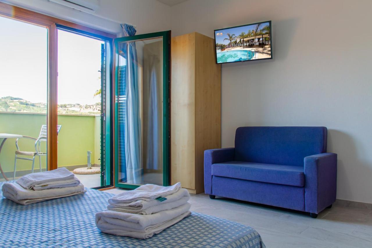 Residence Playa Tortoreto Εξωτερικό φωτογραφία